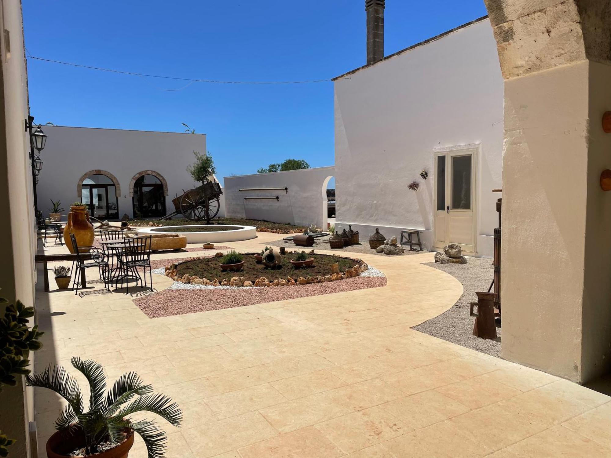 Masseria Vico 2*
